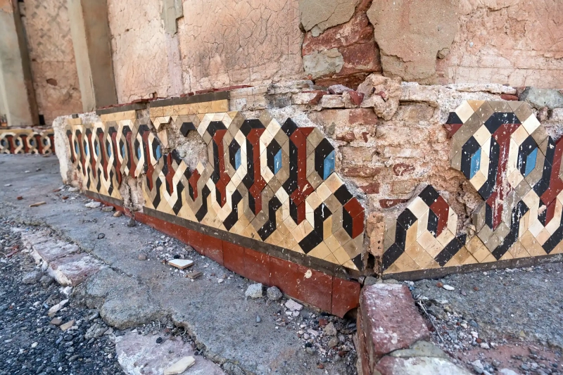 Corner tiles designs