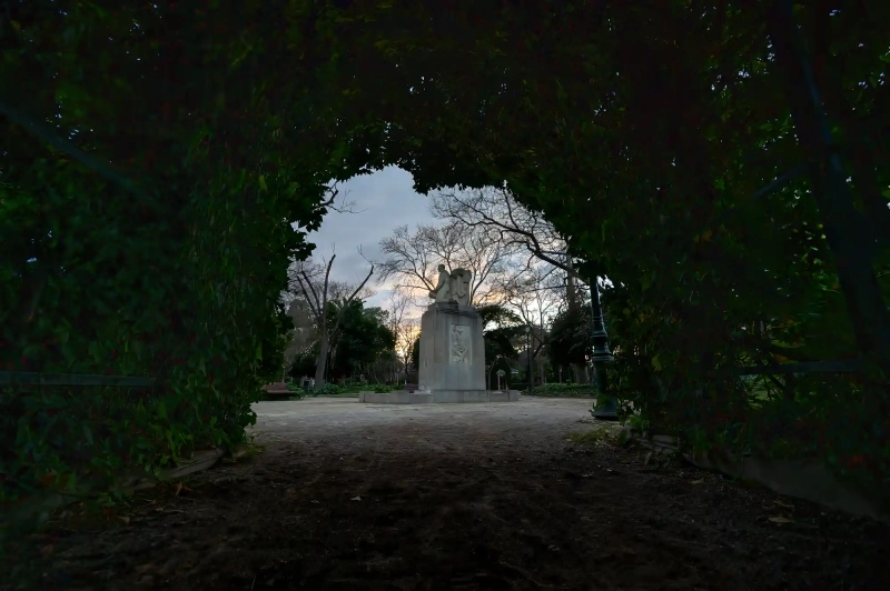 Plant tunnel