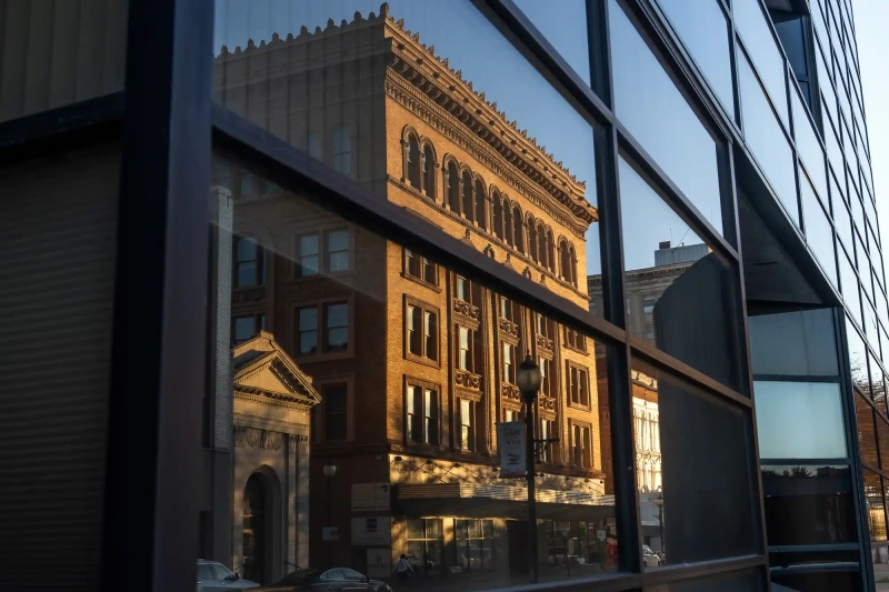 Bushnell Building reflection