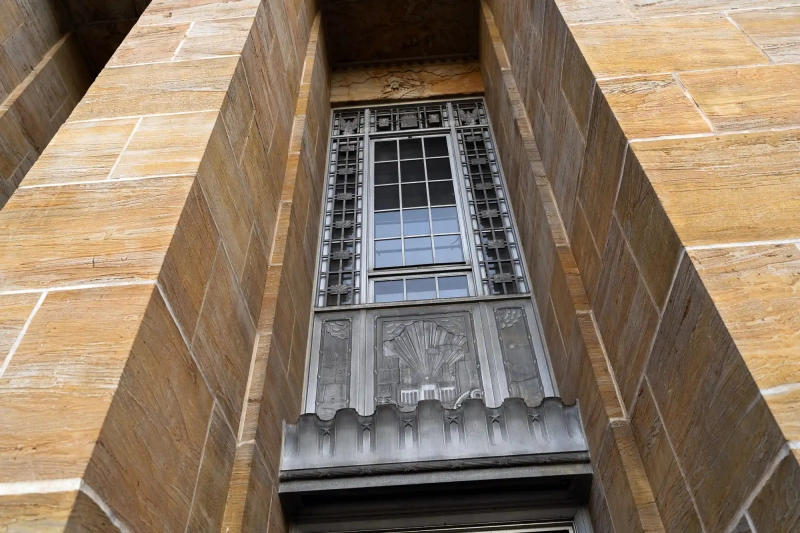 Entrance gate post office in Springfield