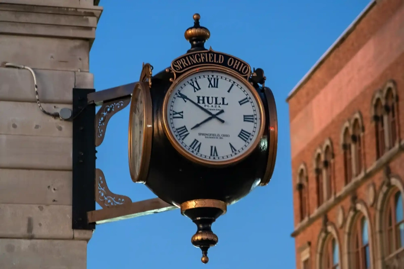Springfield Ohio Hull Clock