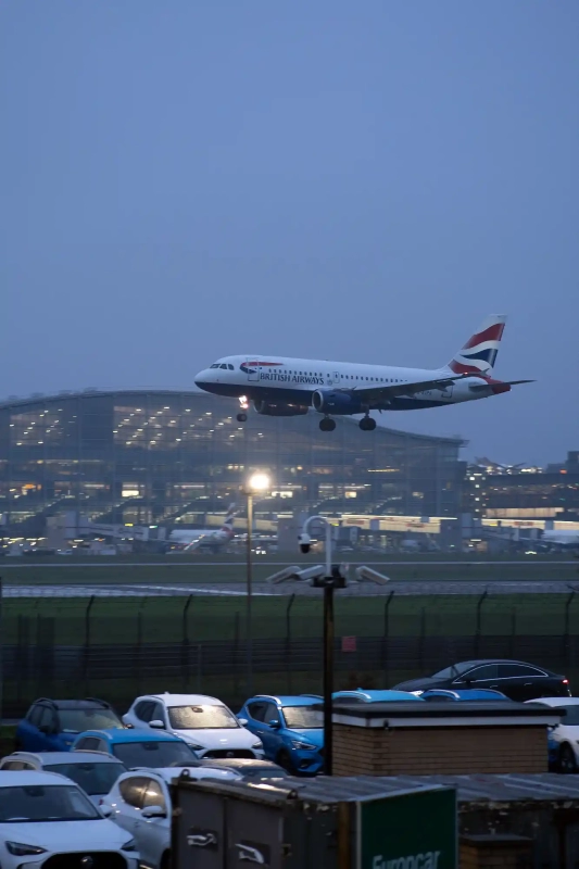 British Airways plane landing at Heathrow