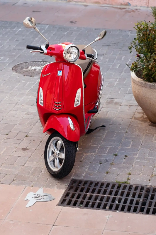 Red Vespa in Calpe