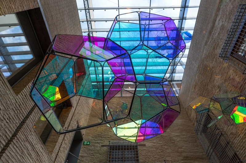 Glass modern art in Valencia