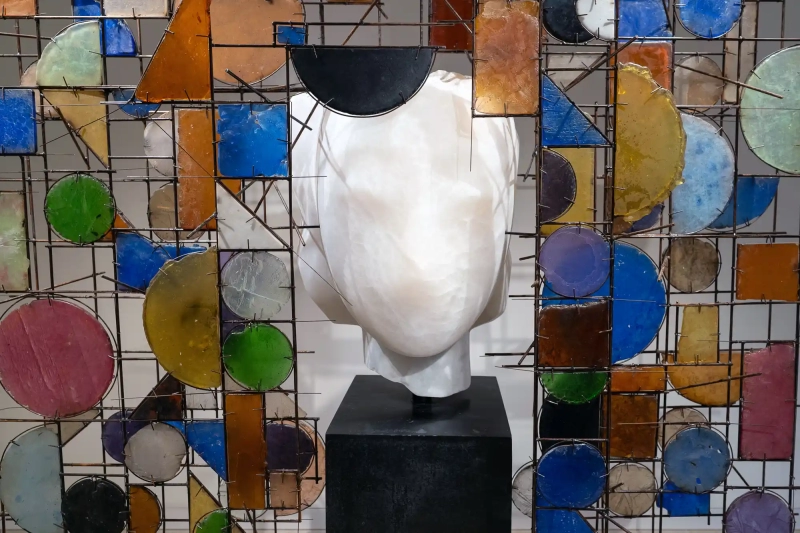 Glass sculpture contemporary art