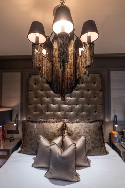 High end stay bedroom